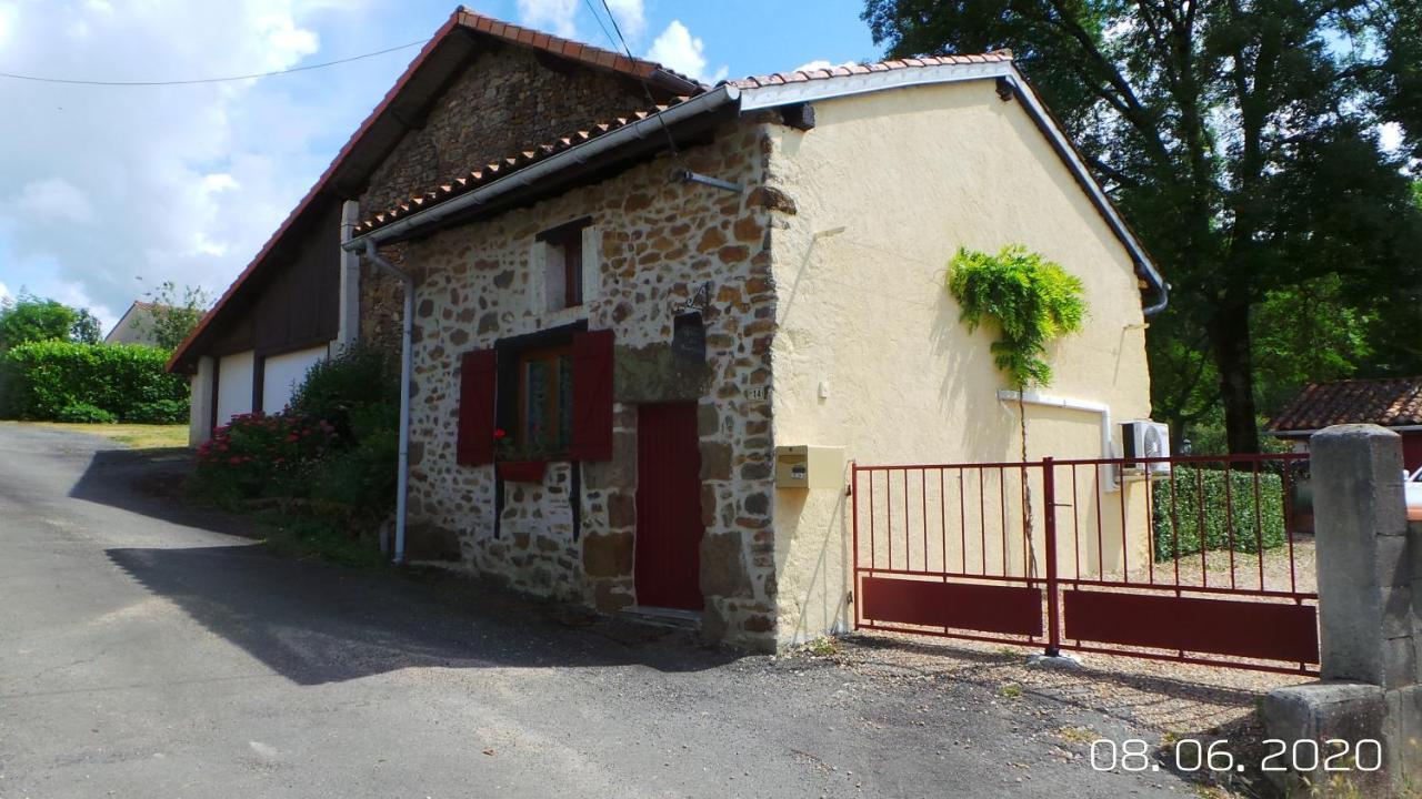 La Petite Fontaine Villa Ecuras Exterior foto