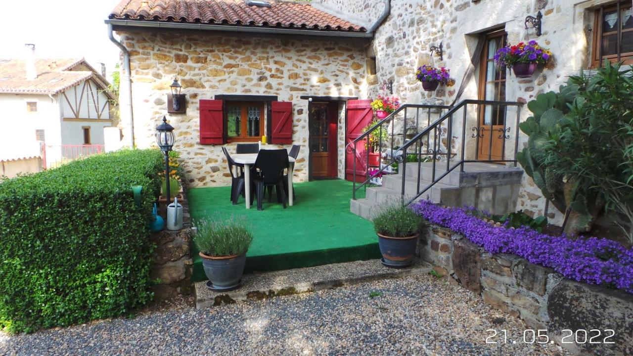 La Petite Fontaine Villa Ecuras Exterior foto